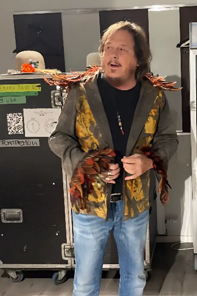 Zucchero-Marie_DeGea-Art_5-650x975y